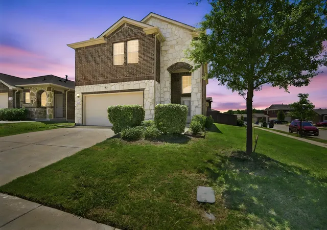 Photo 1 of Single family home for sale at 2070 Puma St, Crandall, TX 75114 | MLS# 21247641 | Listing updated on 2026-08-24