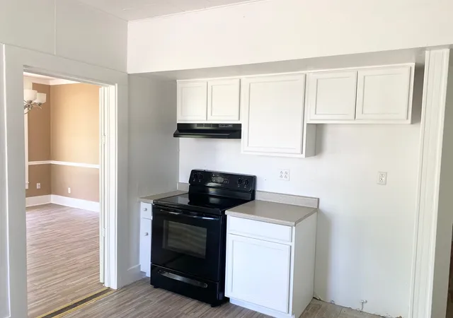 Photo 3 of Single family home for sale at 106 W Decatur St, Ennis, TX 75119 | MLS# 21247647 | Listing updated on 2026-08-24