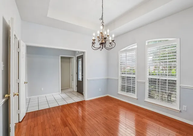 Photo 4 of Sale Pending at 4124 Cory Lee Ct, Arlington, TX 76015 | MLS# 21244732 | Listing updated on 2026-08-29