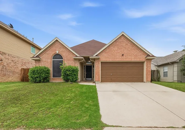 Homes for sale in Fort Worth, TX | 2988 Thames Trl, Fort Worth, TX 76118 | MLS# 21242125