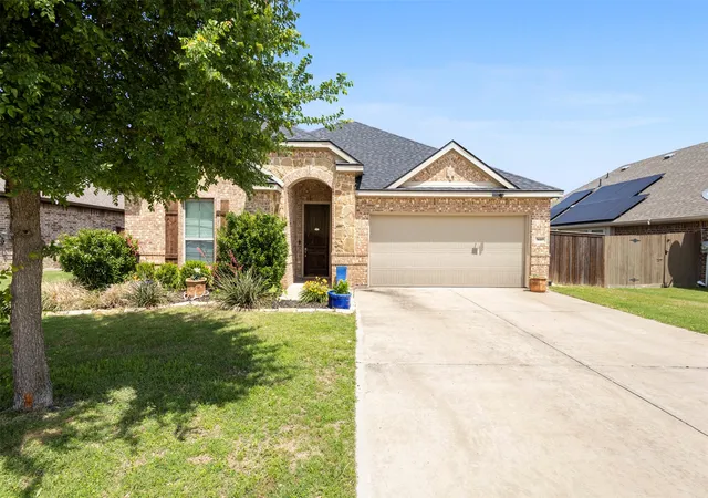 Homes for sale in Midlothian, TX | 3605 Worthington Dr, Midlothian, TX 76065 | MLS# 21246815