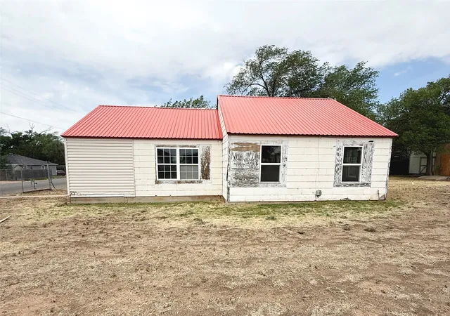 3rd image of 207 E Central Ave, Amarillo, TX 79108 | MLS# 21247694