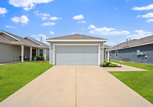Homes for sale in Mc Kinney, TX | 7509 Gray Wolf Ln, Mc Kinney, TX 75071 | MLS# 21218649