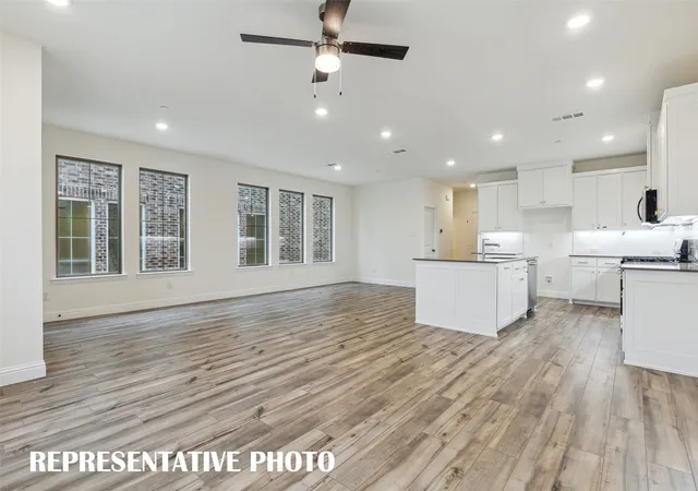 Homes for sale in Midlothian, TX | 226 Dylan Wy, Midlothian, TX 76065 | MLS# 21247942