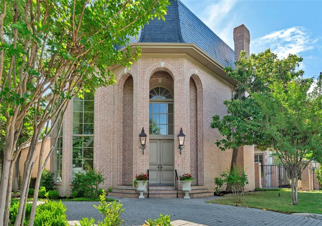 1st image of 4733 Harley Ave, Fort Worth, TX 76107 | MLS# 21248027