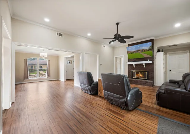 Photo 3 of Single family home for sale at 1947 Chesham Dr, Carrollton, TX 75007 | MLS# 21248078 | Listing updated on 2026-07-10