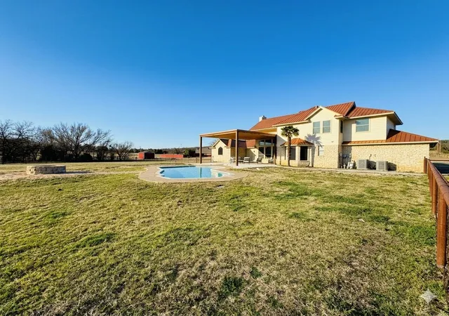 Photo 3 of Single family home for sale at 4895 Meadow Breeze Ct, Fort Worth, TX 76140 | MLS# 21247378 | Listing updated on 2026-08-26