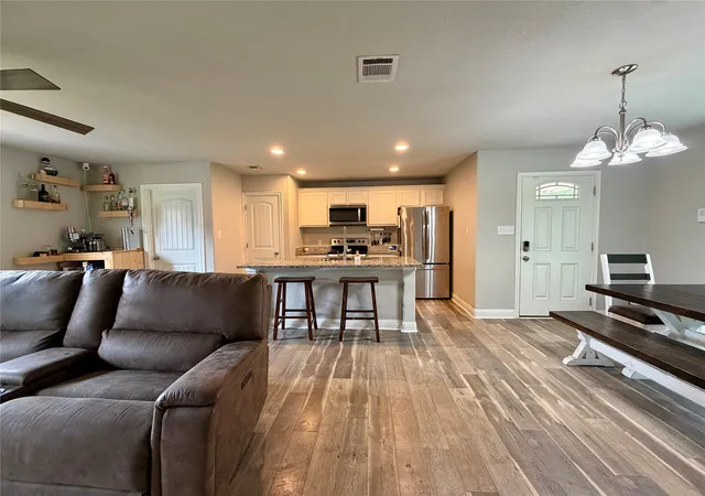 Homes for sale in Cleburne, TX | 619 Mansfield Rd, Cleburne, TX 76031 | MLS# 21248195
