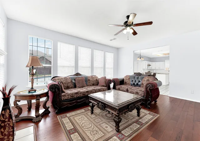 Photo 3 of Single family home for sale at 8506 Manchester Dr, Rowlett, TX 75089 | MLS# 21144051 | Listing updated on 2026-09-21