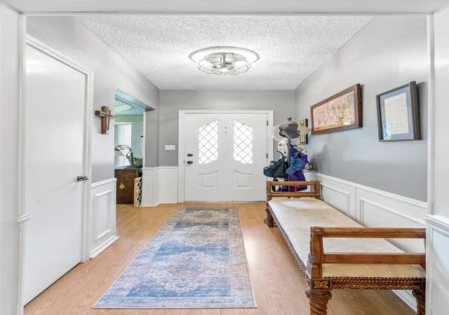 4th image of 5707 Trail Crest Dr, Arlington, TX 76017 | MLS# 21247902
