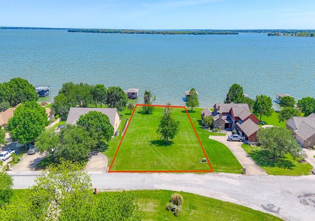 Photo 1 of Land for sale at Lot 28 Moonlight Dr, Corsicana, TX 75109 | MLS# 21246593 | Listing updated on 2026-04-23