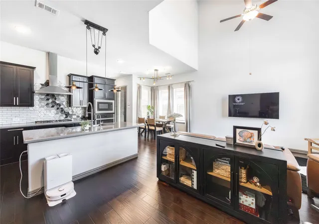 Photo 2 of Single family home for sale at 1614 Cherokee Rose Trl, Garland, TX 75042 | MLS# 21247310 | Listing updated on 2026-08-25