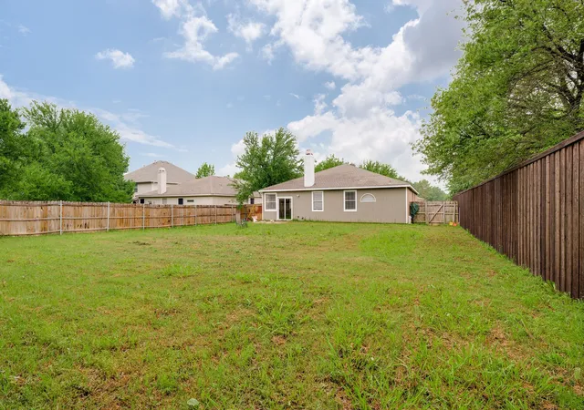 Homes for sale in Denton, TX | 1305 Marble Cove Ln, Denton, TX 76210 | MLS# 21247996