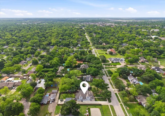 Photo 2 of Single family home for sale at 726 Griffith Ave, Terrell, TX 75160 | MLS# 21244324 | Listing updated on 2026-09-01