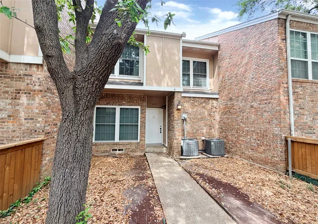 1st image of 2409 Northlake Ct, Irving, TX 75038 | MLS# 21248431