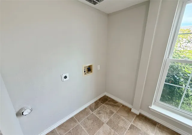 23rd image of 2409 Northlake Ct, Irving, TX 75038 | MLS# 21248431