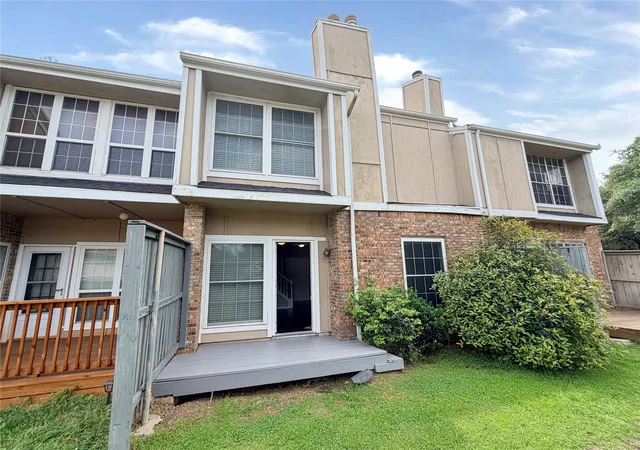 2nd image of 2409 Northlake Ct, Irving, TX 75038 | MLS# 21248431