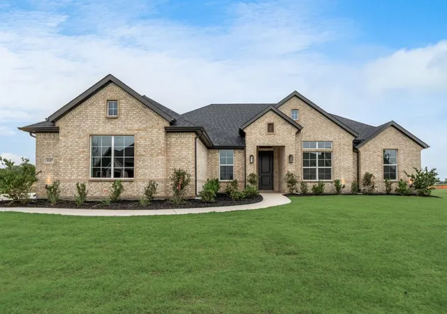 Photo 1 of Single family home for sale at 9317 Wood Duck Dr, Justin, TX 76247 | MLS# 21248507 | Listing updated on 2026-08-20