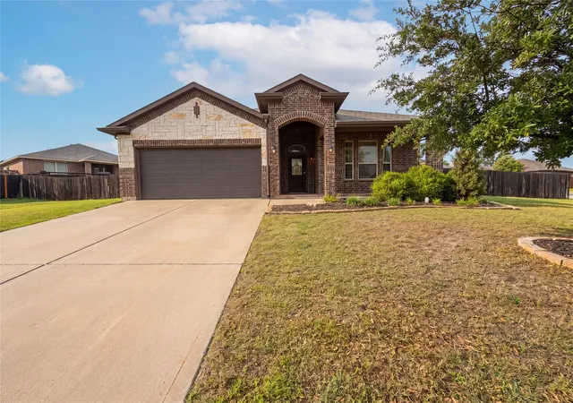 Photo 1 of Sale Pending at 1217 Ashley Dr, Weatherford, TX 76087 | MLS# 21248537 | Listing updated on 2026-07-24
