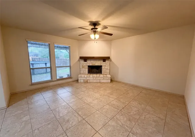 Photo 3 of Sale Pending at 1217 Ashley Dr, Weatherford, TX 76087 | MLS# 21248537 | Listing updated on 2026-07-24