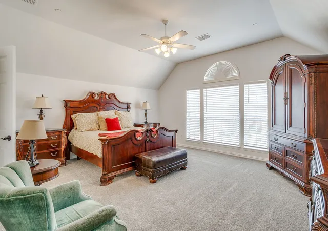 Homes for sale in Irving, TX | 8216 Dogwood Ln, Irving, TX 75063 | MLS# 21246452