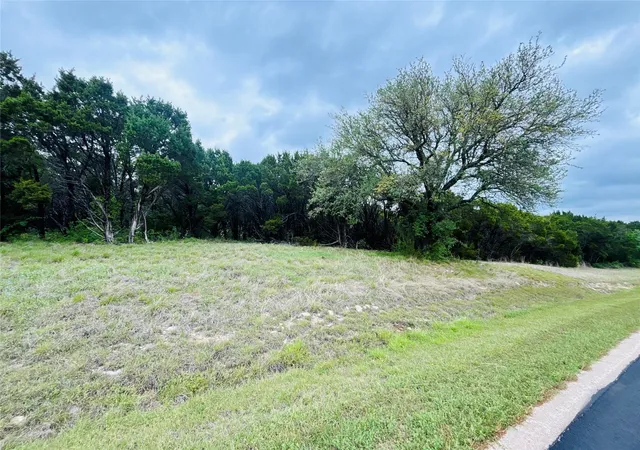 Homes for sale in Cleburne, TX | 6026 Killmarnoch Dr, Cleburne, TX 76033 | MLS# 21248587