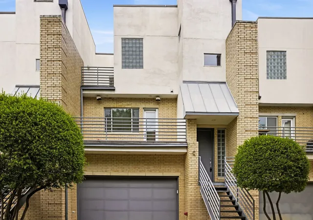 2nd image of 3925 Gilbert Ave #C, Dallas, TX 75219 | MLS# 21248690