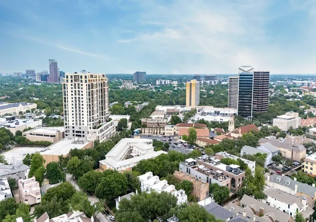 39th image of 3925 Gilbert Ave #C, Dallas, TX 75219 | MLS# 21248690