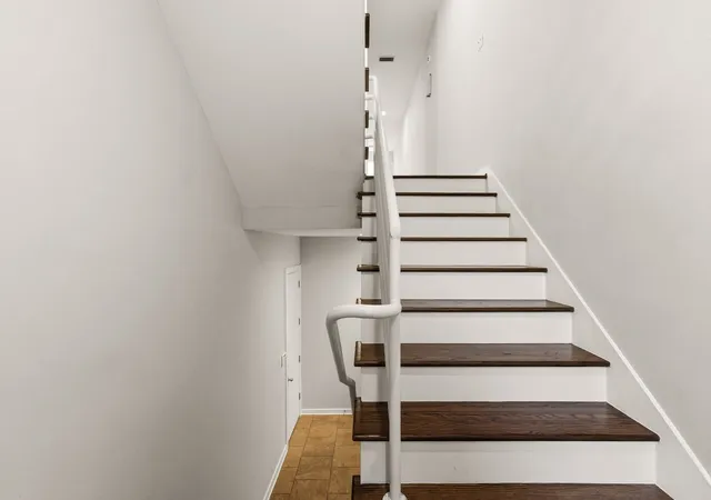 Photo 3 of Sale Pending at 3925 Gilbert Ave #C, Dallas, TX 75219 | MLS# 21248690 | Listing updated on 2026-10-05