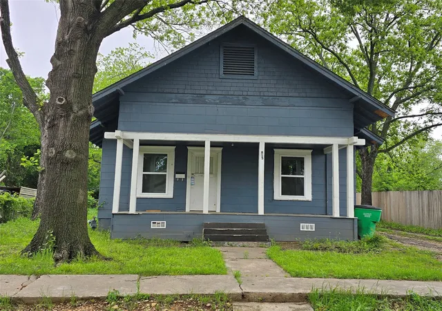 1st image of 815 Moran St, Gainesville, TX 76240 | MLS# 21246045