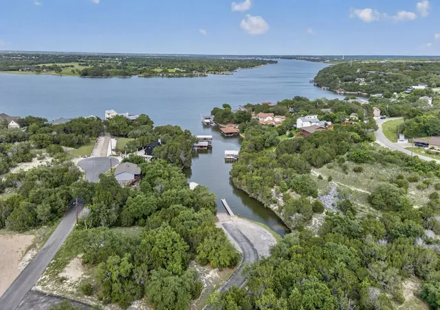 Homes for sale in Granbury, TX | 4605 Eagle Nest Ct, Granbury, TX 76048 | MLS# 21245663
