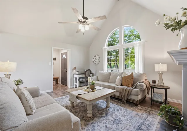 Photo 3 of Sale Pending at 2726 Hill Ln, Cleburne, TX 76031 | MLS# 21248620 | Listing updated on 2026-07-14