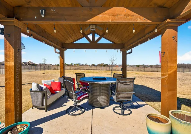 Homes for sale in Talty, TX | 12099 Briargrove Ln, Talty, TX 75126 | MLS# 21248565