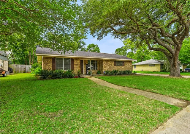 Homes for sale in Corsicana, TX | 406 N 37th St, Corsicana, TX 75110 | MLS# 21247523