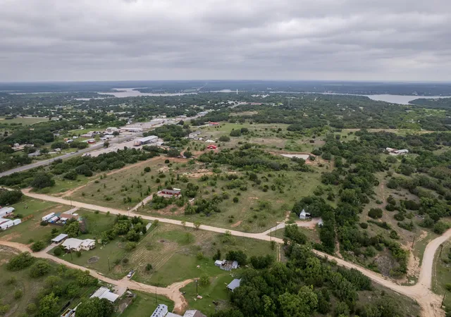 Homes for sale in Brownwood, TX | 6723 Hidden Valley Dr, Brownwood, TX 76801 | MLS# 21247089