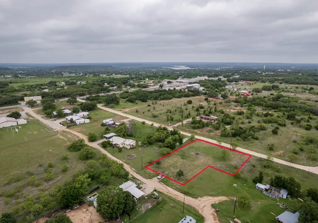 Homes for sale in Brownwood, TX | 6723 Hidden Valley Dr, Brownwood, TX 76801 | MLS# 21247089