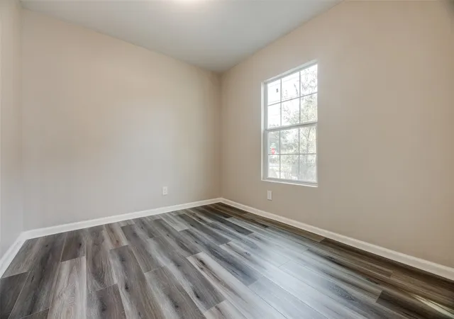 Photo 4 of Single family home for sale at 4206 Robert L Parish Sr Ave, Dallas, TX 75210 | MLS# 21245487 | Listing updated on 2026-07-10