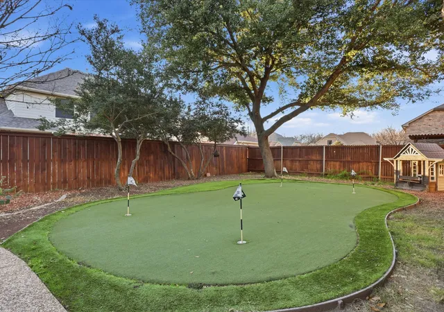 Photo 3 of Sale Pending at 2632 Lakebend Dr, Grand Prairie, TX 75054 | MLS# 21249012 | Listing updated on 2026-07-20