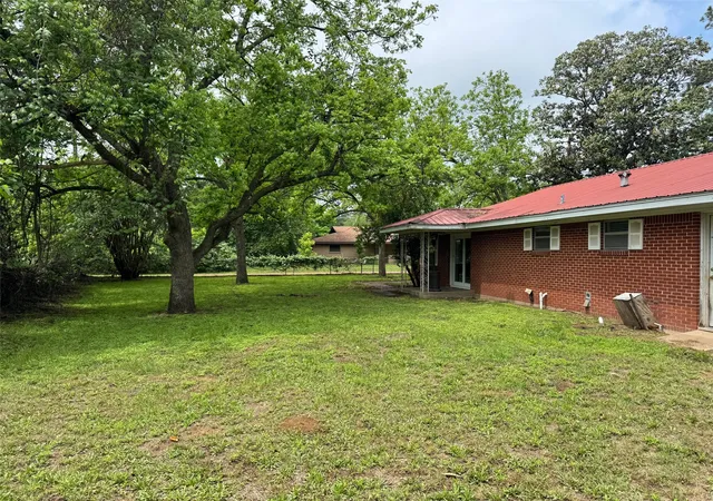 Homes for sale in Trinidad, TX | 621 French St, Trinidad, TX 75163 | MLS# 21247881