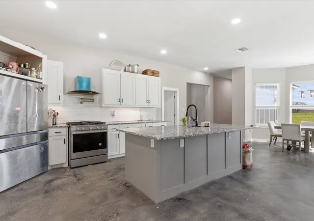 Photo 4 of Single family home for sale at 715 County Road 4599, Boyd, TX 76023 | MLS# 21208686 | Listing updated on 2026-09-04
