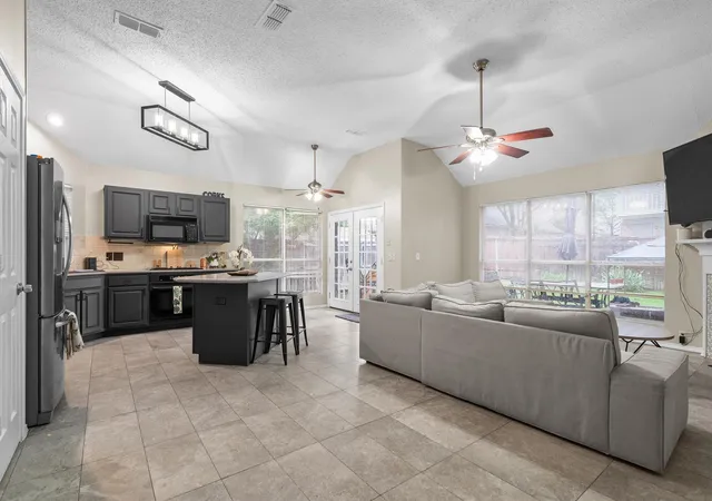 Homes for sale in Flower Mound, TX | 4812 Lansdale Dr, Flower Mound, TX 75028 | MLS# 21230124