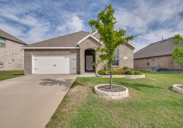 Photo 2 of Single family home for sale at 204 Whitetail Wy, Caddo Mills, TX 75135 | MLS# 21248002 | Listing updated on 2026-08-18