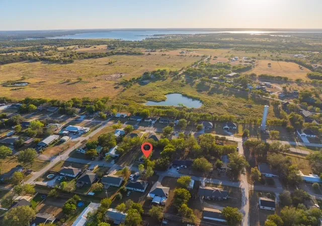 Homes for sale in Whitney, TX | 406 S Llano St, Whitney, TX 76692 | MLS# 21245560