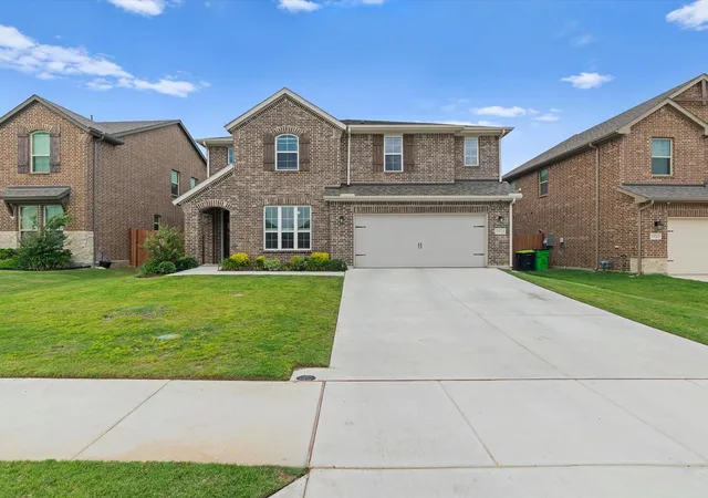 Homes for sale in Haslet, TX | 1924 Kelva Dr, Haslet, TX 76052 | MLS# 21246925