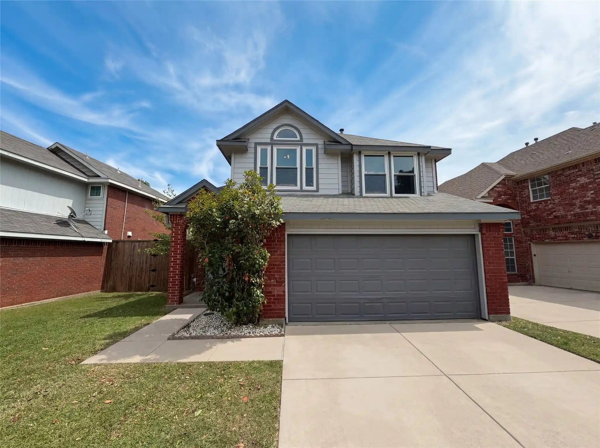 Photo 1 of Single family home for sale at 610 Saint Andrews Pl, Coppell, TX 75019 | MLS# 21249111 | Listing updated on 2026-10-23