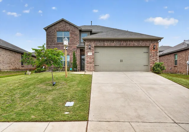 Homes for sale in Ferris, TX | 821 Serena Dr, Ferris, TX 75125 | MLS# 21248644