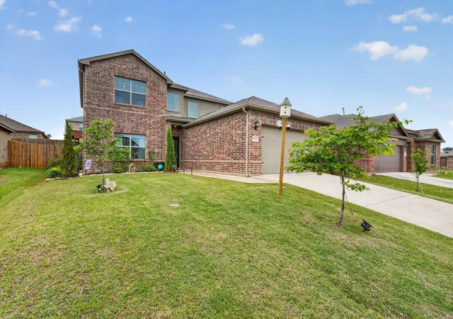 Homes for sale in Ferris, TX | 821 Serena Dr, Ferris, TX 75125 | MLS# 21248644