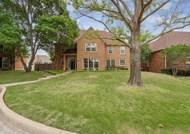Photo 2 of Single family home for sale at 5109 Dewdrop Ln, Fort Worth, TX 76123 | MLS# 21248346 | Listing updated on 2026-08-07