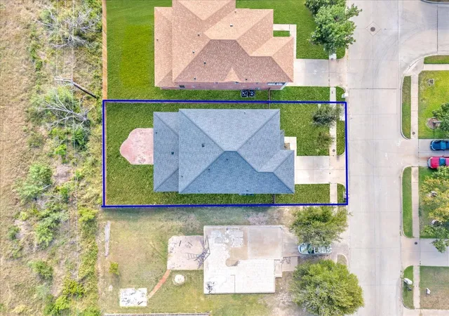 Photo 3 of Single family home for sale at 14804 Broadview Dr, Balch Springs, TX 75180 | MLS# 21249326 | Listing updated on 2026-09-26