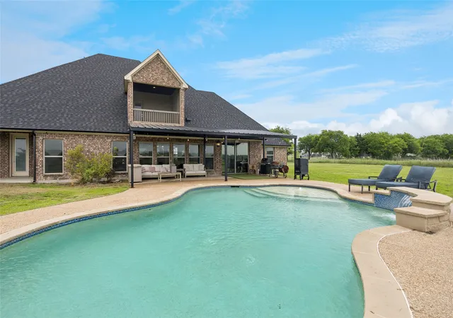 Homes for sale in Venus, TX | 1401 Fm 2258, Venus, TX 76084 | MLS# 21214196